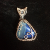 A lovely agate pendant, in a lovely feline shape