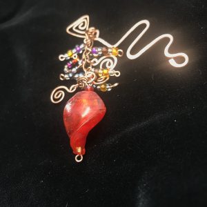 Bookmark with red curly leaf - TeeKay Jewellery